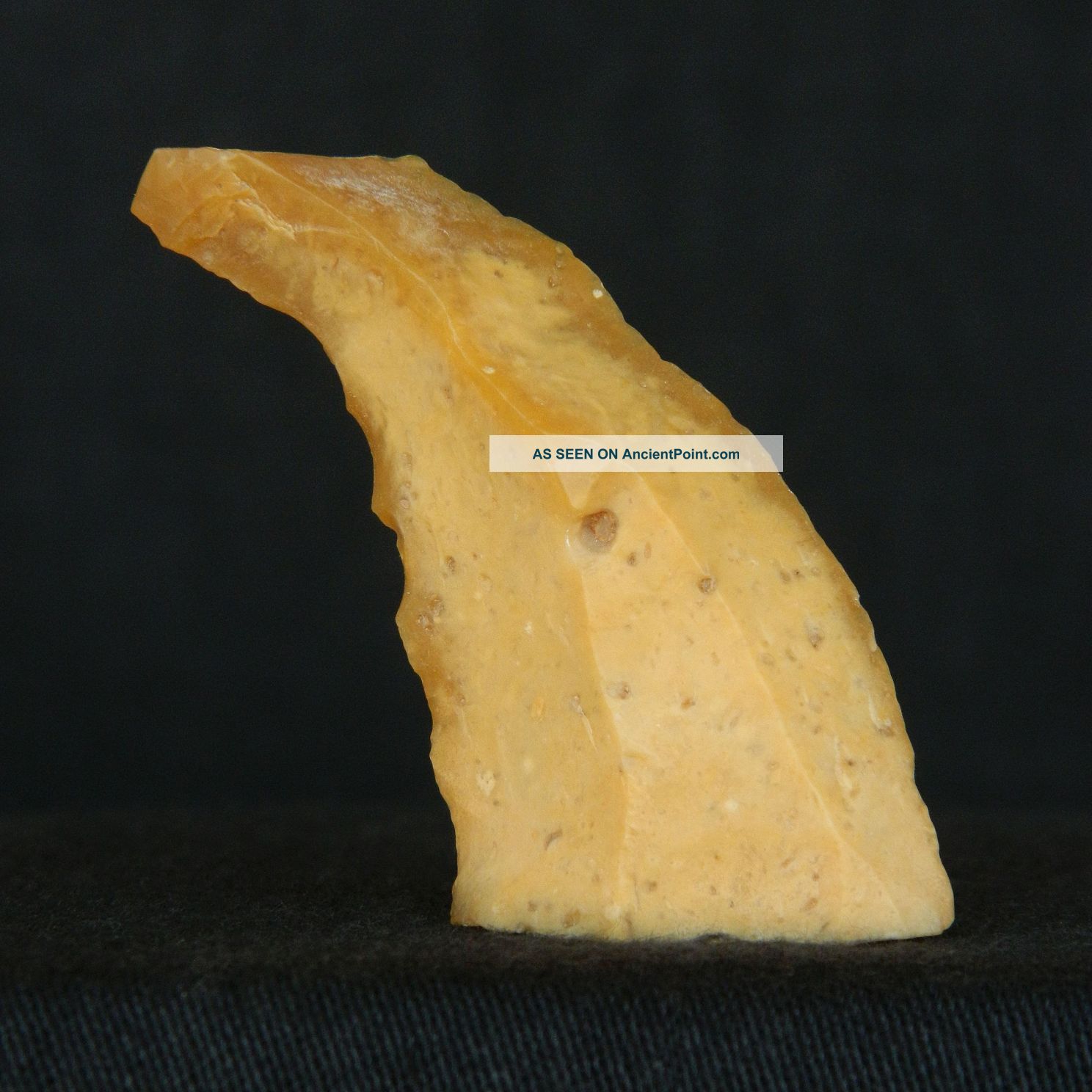 Shapely Saharian Flint Blade - 43 Mm Long - Upper Paleolithic Neolithic & Paleolithic photo