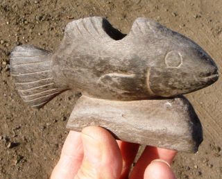 Pipe: Fish - Effigy,  Pacific Northwest photo
