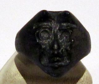 Very Rare 18th To 19th C Bronze Satanistic Ring With A Head On Devil 3c photo