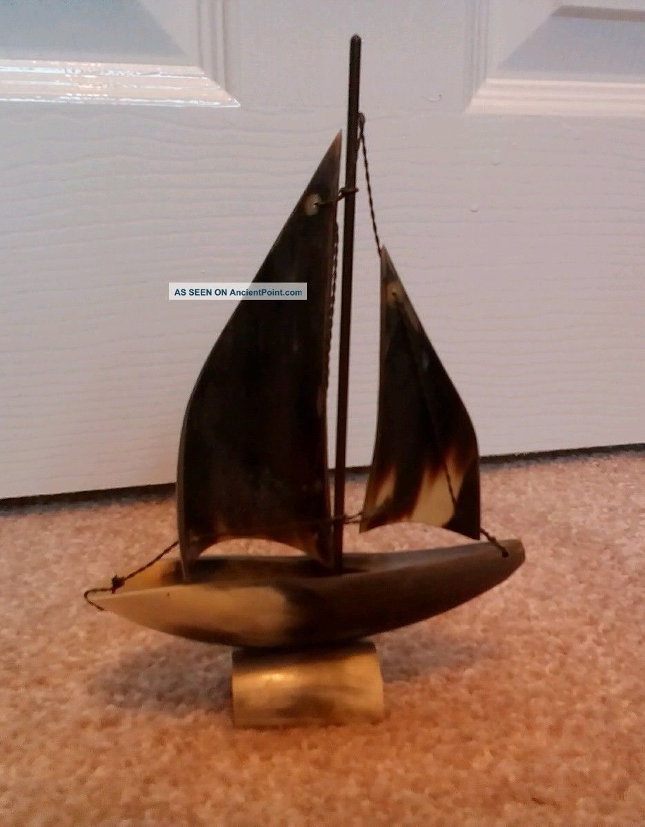 Horn Based Ship,  Yatch,  Boat Collectable Model - Vintage Retro,  Beach,  Seaside 20th Century photo