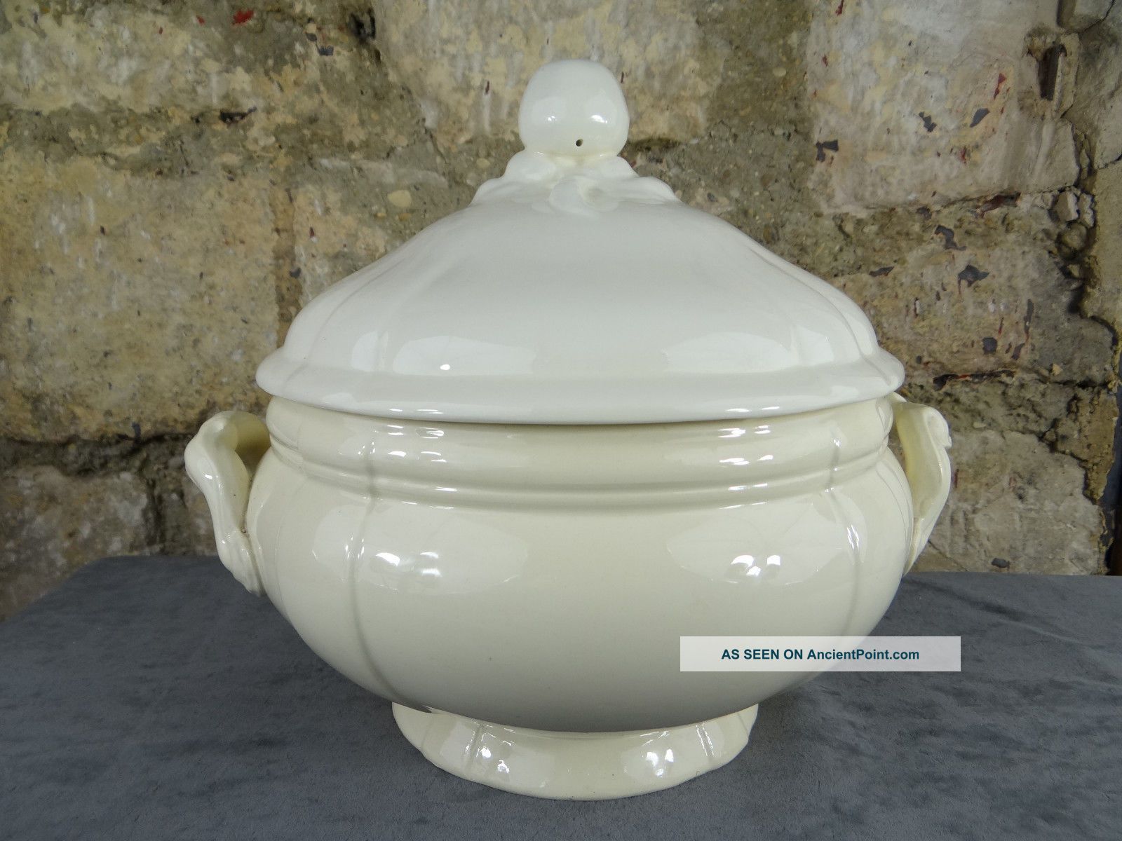 Antique French Creamy White Ceramic Large Soup Tureen - Digoin § Sarreguemines Tureens photo
