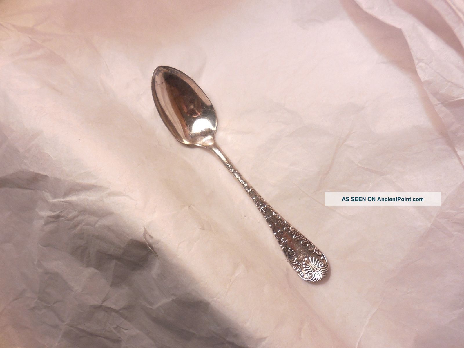 Small Silverplated Spoon 4 7/8 Inches Long No Monogram Flatware & Silverware photo