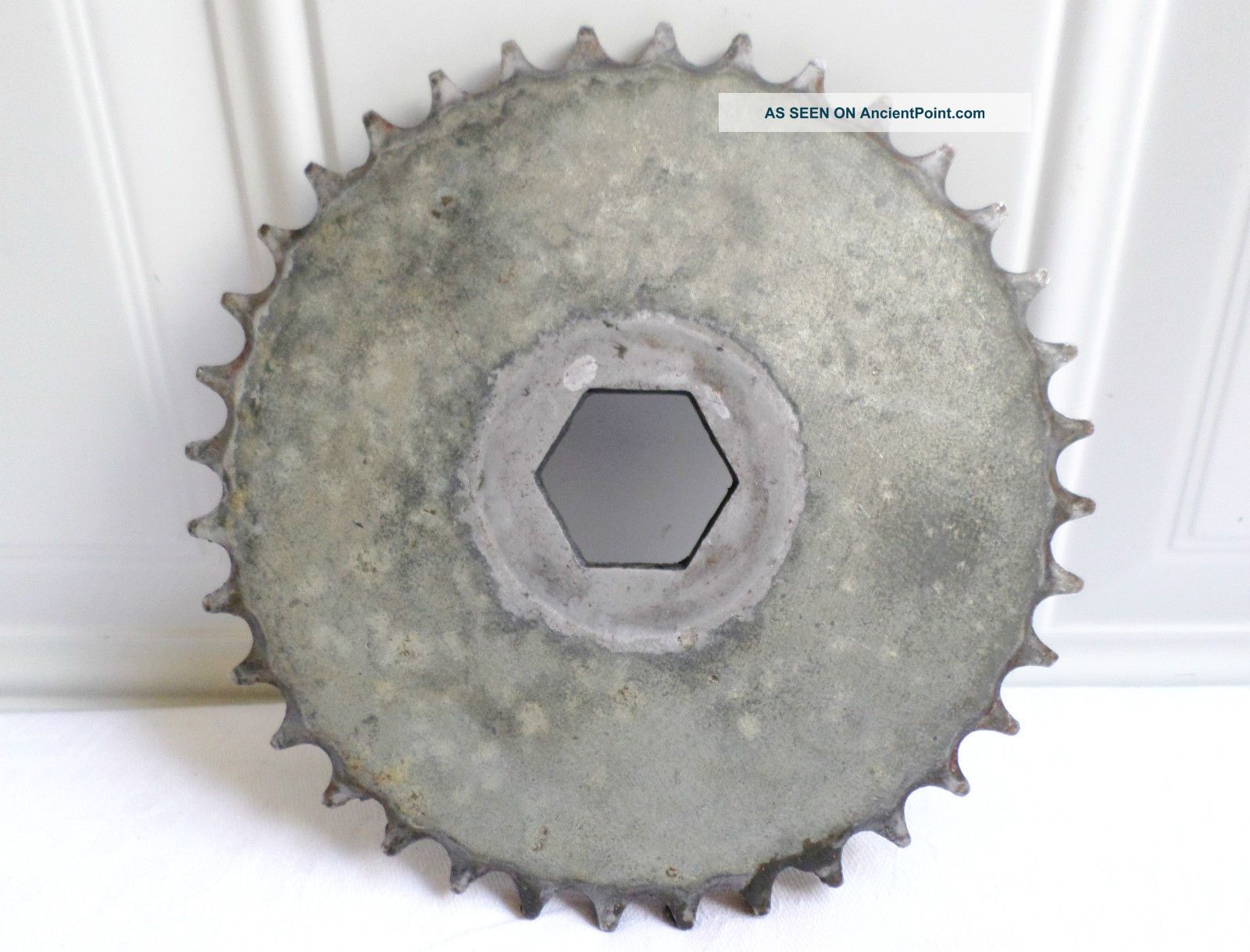 Metal Industrial Gear Gray Silver Sprocket Cog Machine Age Steampunk Salvaged Other Mercantile Antiques photo