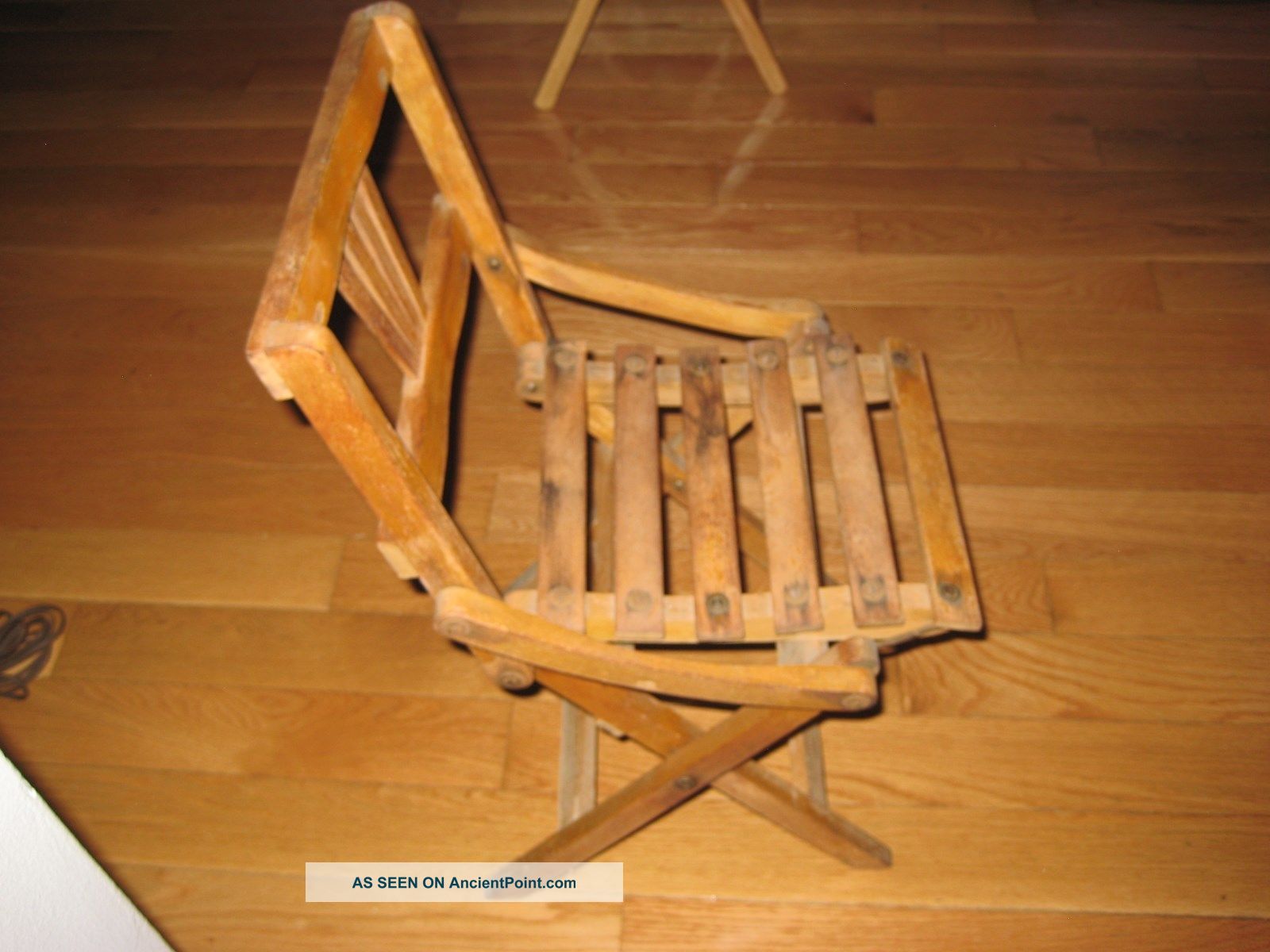 Antique Vintage Child ' S Wood Slat Folding Chair,  21 1/2 