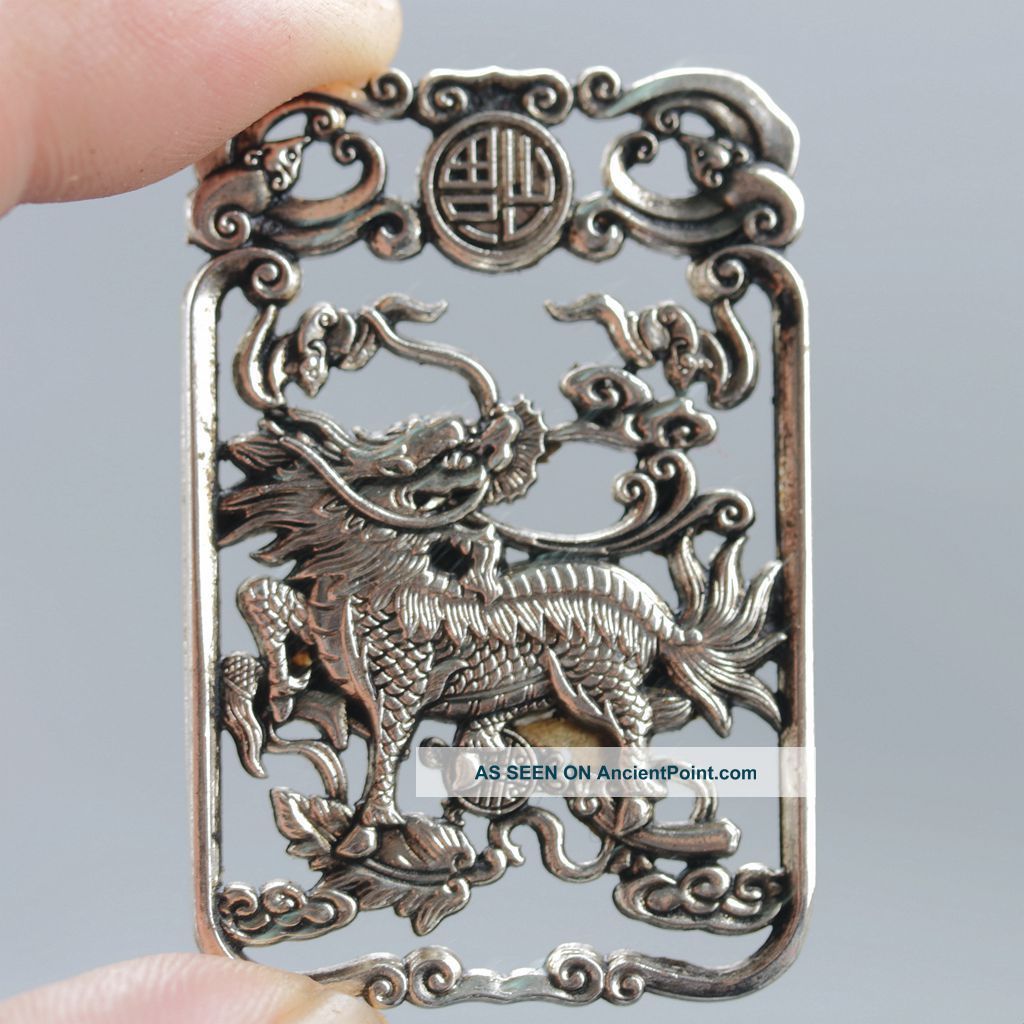 Kylin Chinese Collectable Tibet Silver Hand Carved Auspicious Beast Amulet