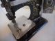 Child ' S Antique Hand Crank Black & Gold Metal Miniature Sewing Machine 90580 Sewing Machines photo 2