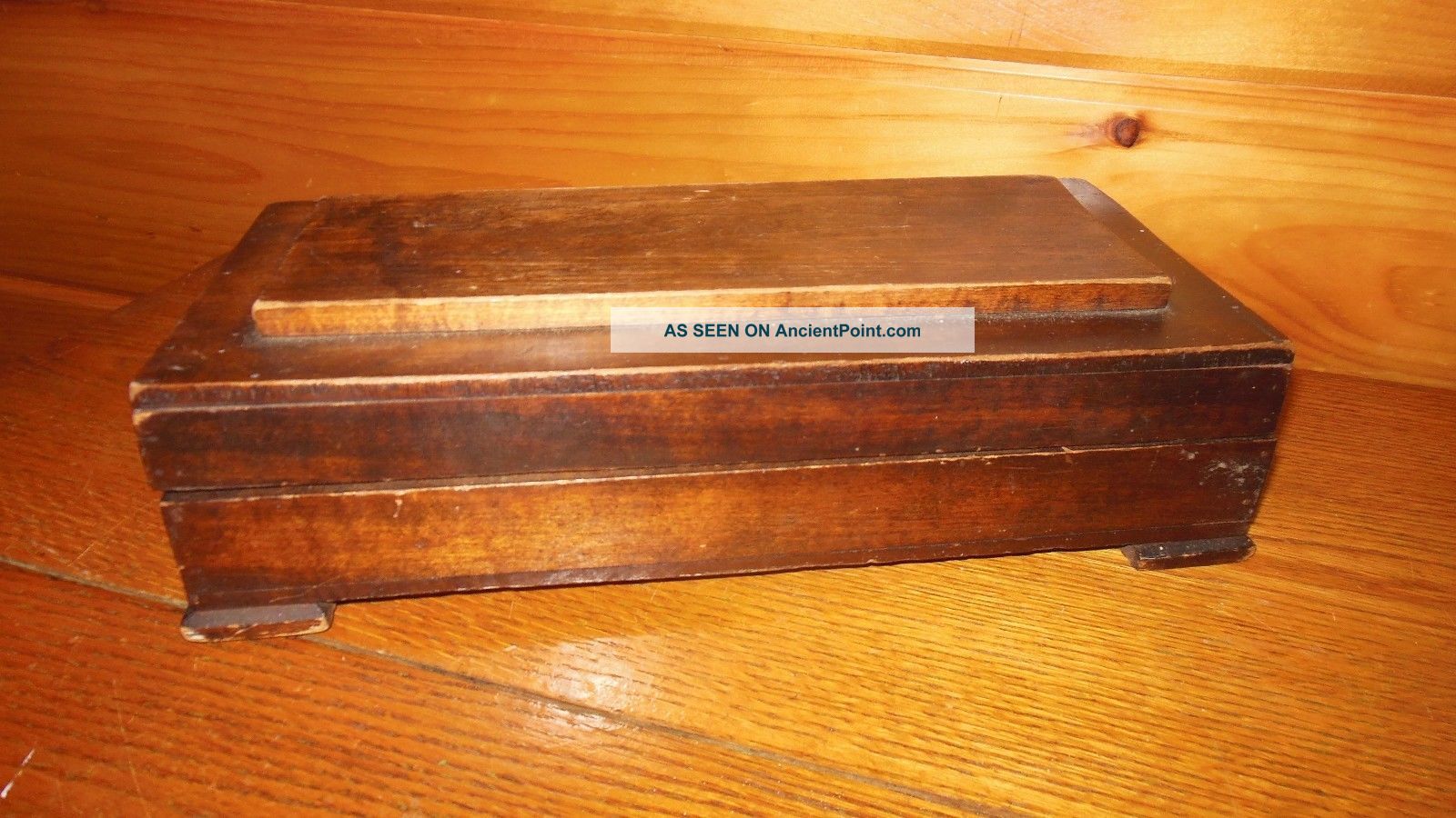 Vintage Wooden Handmade Box / Primitive Box / Early Raised Panel Lid Box Boxes photo