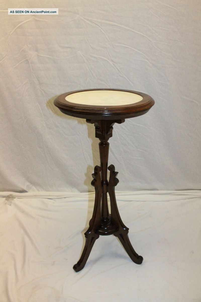 Elegant Antique American Made Walnut Round Marble Top Lamp Side Table,  19th C. 1800-1899 photo