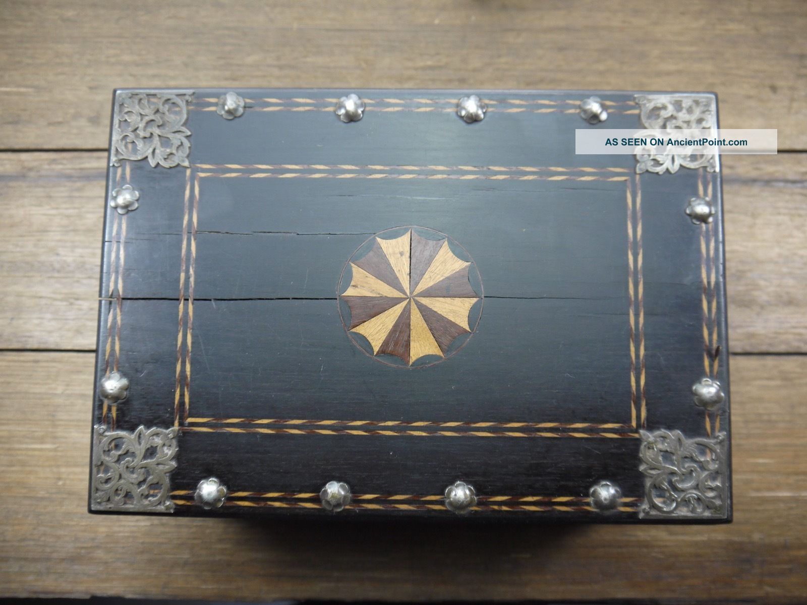 Exquisite 18th.  C Sri Lanka Dutch Colonial Ebony Betel Box With Silver Mounts Other Ethnographic Antiques photo