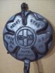 1920 Griswold Erie,  Pa.  Heart Star Cast Iron Waffle Maker No.  18 Antique Cookware Other Antique Home & Hearth photo 6