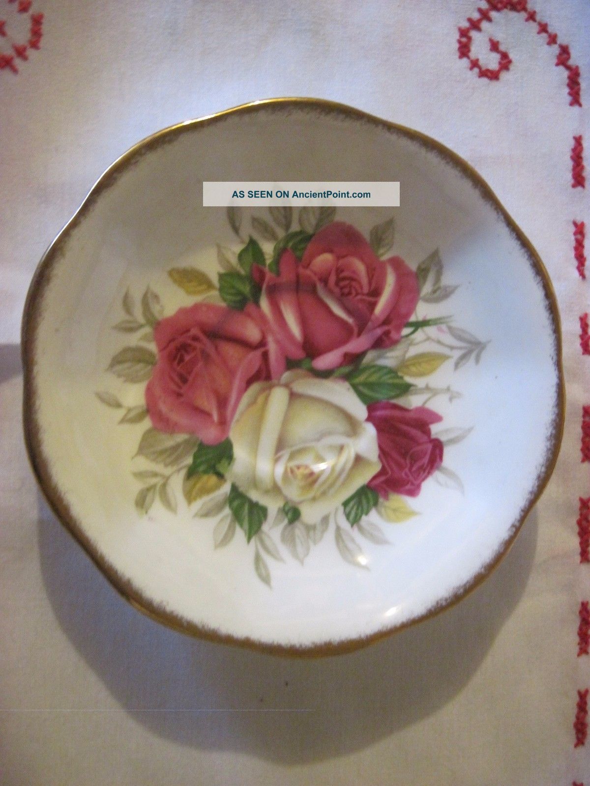 Vntg Lady Sylvia Queen Anne Pink & White Roses Fine Bone China Saucer Cups & Saucers photo
