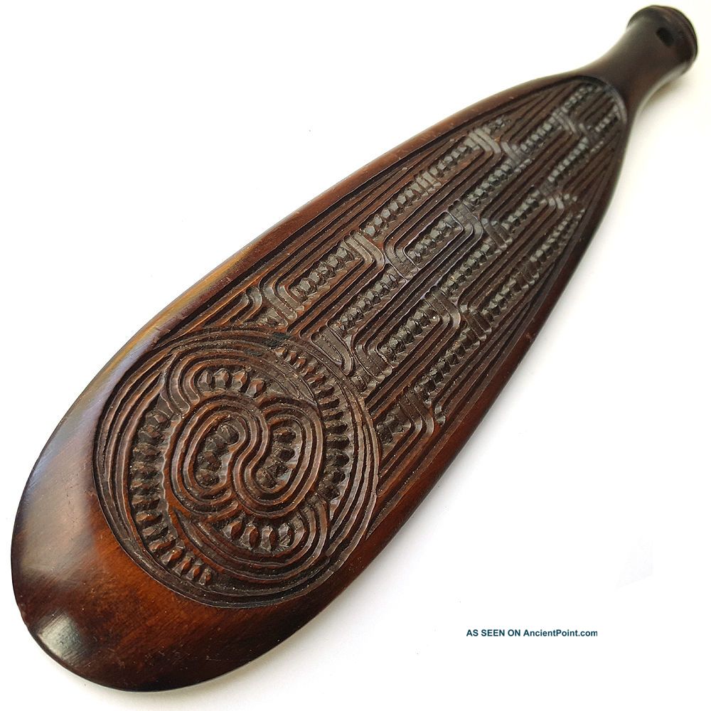 A Fine Vintage Maori Tiki Handcarved Wooden Patu War Club Zealand Tribal Pacific Islands & Oceania photo