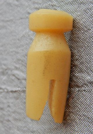 Vintage Celluliod Button Realistic Clothes Pin 1136 - A photo
