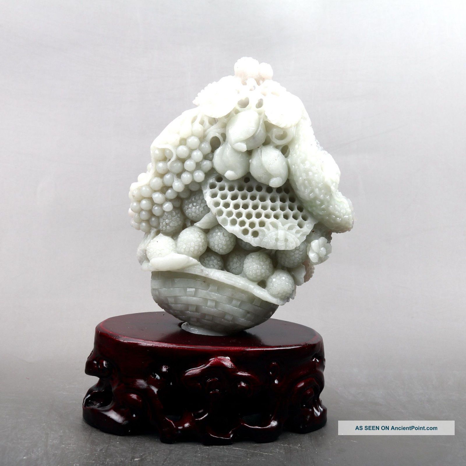 Exquisite 100 Natural Dushan Jade Hand Carved Grapes And Loofah Statue Y231 Other Chinese Antiques photo