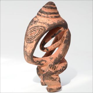 Png Lower Sepik River Power Figure Amulet - Papua Guinea Carving photo