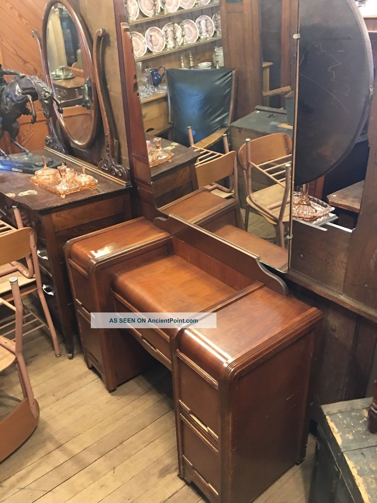 Waterfall Art Deco 1930 ' S Vintage Dressing Table Or Vanity & Mirror