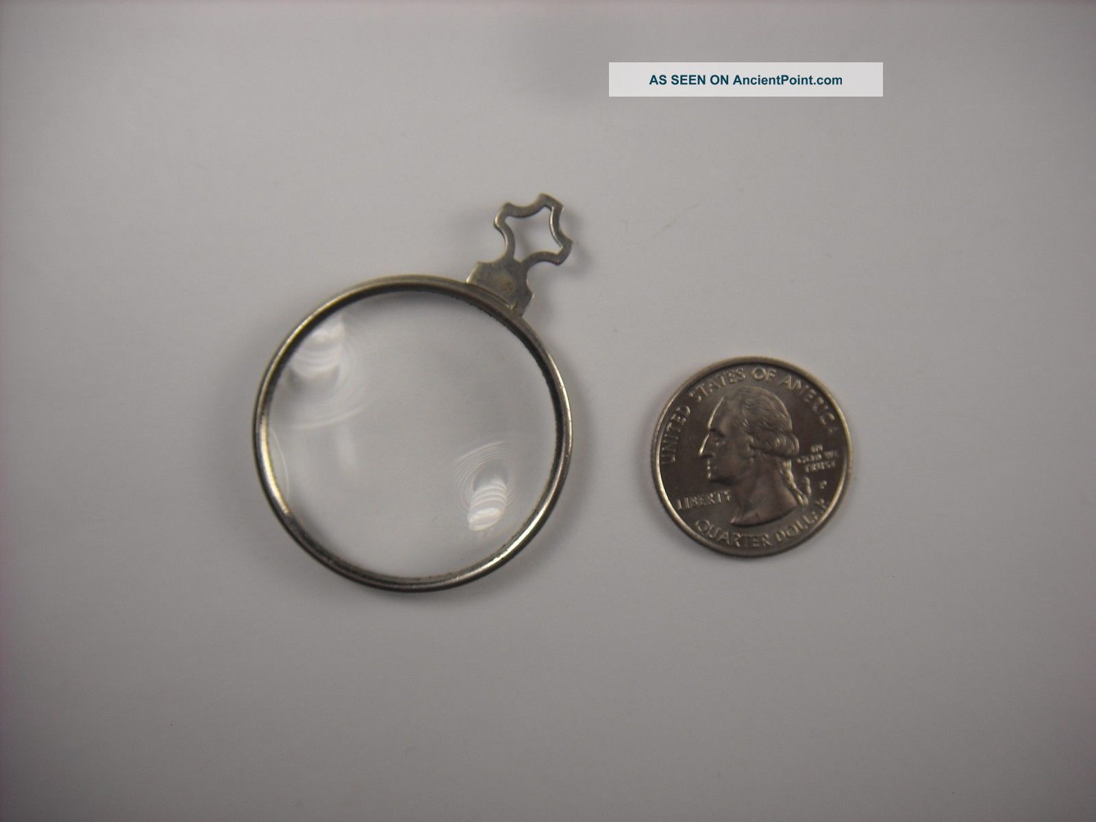 Antique Magnifying Glass,  14.  0 High Magnification Optical Lens Monocle Pendant Optical photo