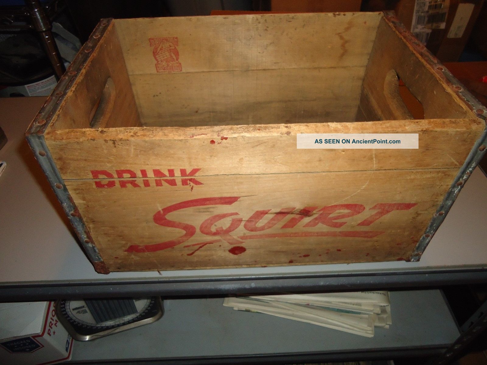 ✰ Drink Squirt Soda Pop Wood Box Crate Advertising Metal Corners Buffalo Ny Boxes photo