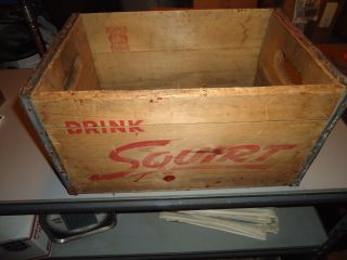 ✰ Drink Squirt Soda Pop Wood Box Crate Advertising Metal Corners Buffalo Ny photo