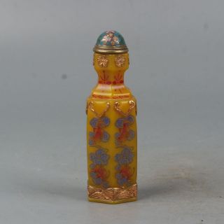 Chinese Exquisite Hand - Painted Bats Pattern Glass Snuff Bottle photo