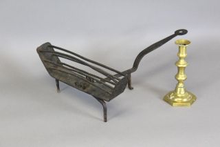 An Extremely Fine 18th C Wrought Iron Revolving Toaster In Surface photo