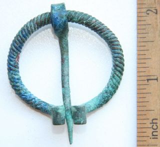 Ancient Old Ornament Bronze Omega Fibula Brooch (jun88) photo