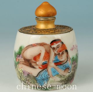 Chinese Porcelain Handmade Painting Married Life Snuff Bottle photo