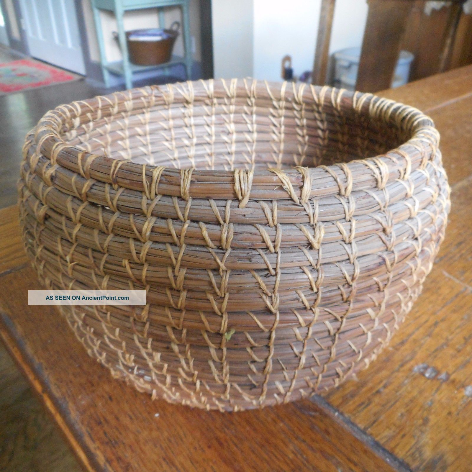 Vintage Native American Shoshone Paiute Coiled Basket 8 1/4 