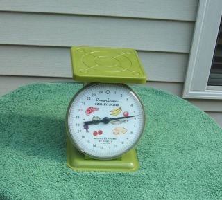 Vintage 1950 ' S Green American Family Metal Scale With Fruit,  Chicken,  Fish photo