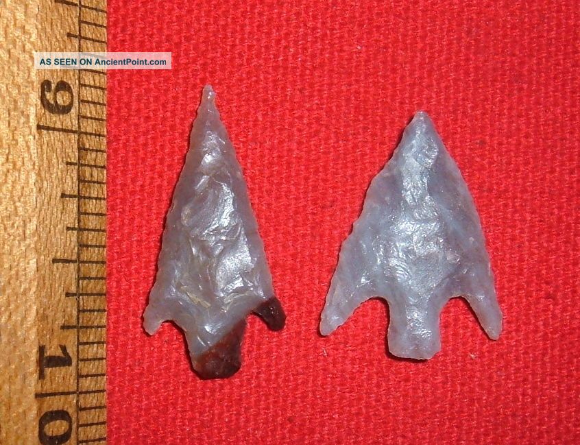(2) Choice Small Sahara Neolithic Stemmed Points,  Prehistoric African Artifacts Neolithic & Paleolithic photo