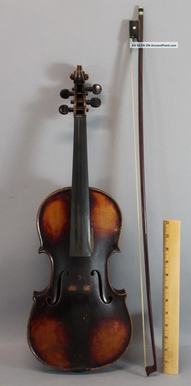 Quality Early Antique 4/4 Figured Maple Violin String photo
