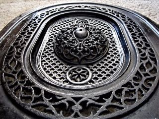 Antique Arched Victorian Cast Iron Fireplace Insert Cover Heating Vent Grate Gas photo