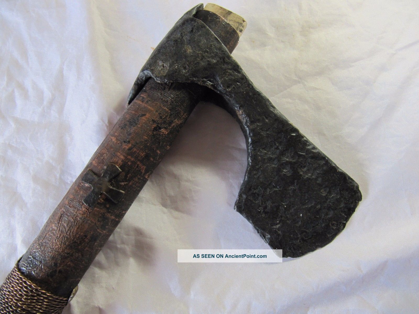 Ancient Viking Battle Bearded Axe 8 - 9 Cent Hand Carved Handle (certificate) Viking photo