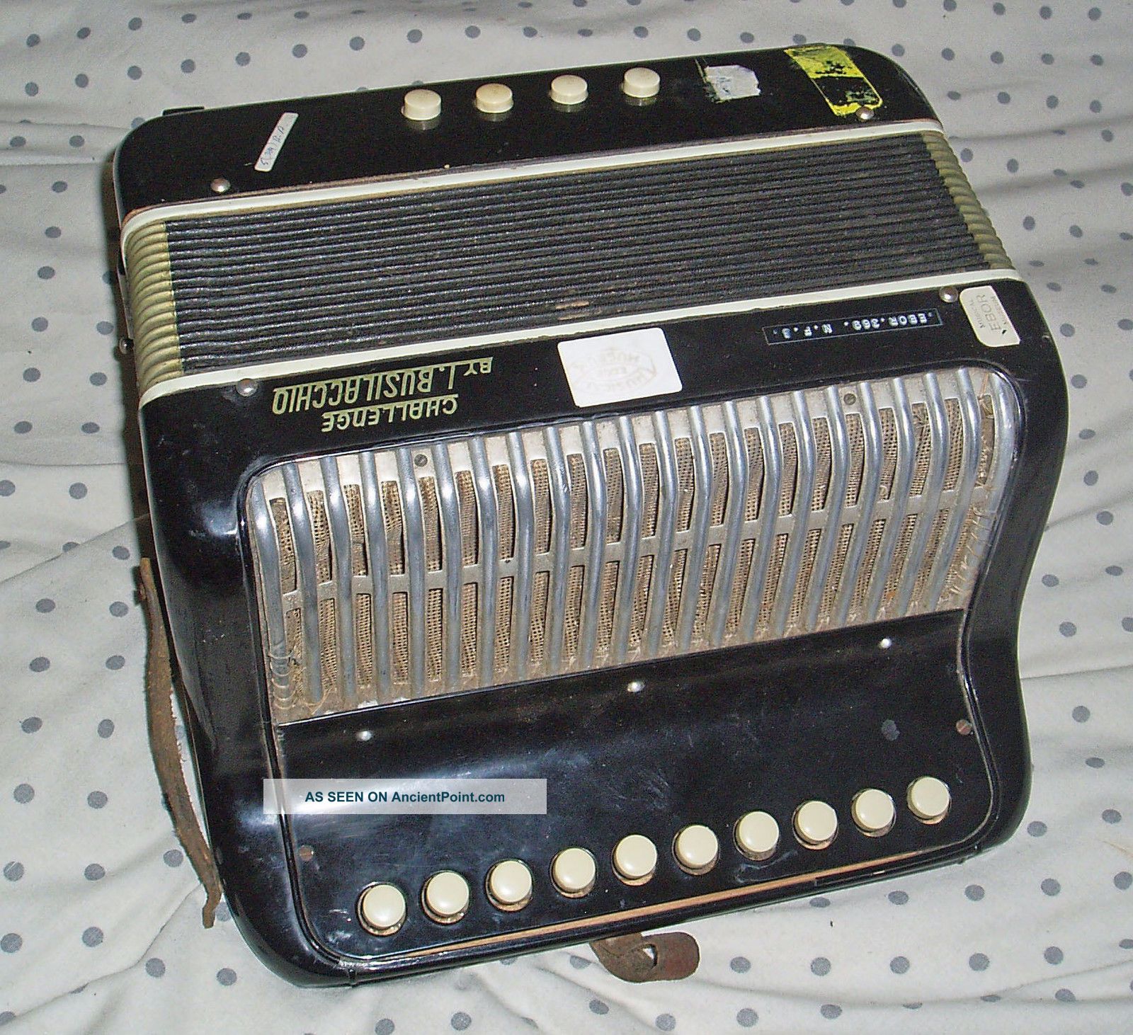 Italian Challenge By Busilacchio Button Accordion Accordian 4 X Bass Buttons Keyboard photo